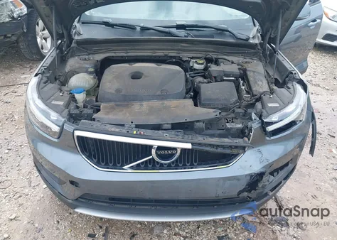 2019 Volvo Xc40 T5 Momentum z USA, uszkodzony, nr VIN YV4162UK7K2075731